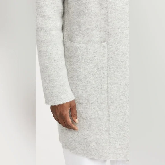 Vince clean edge cardigan coat size medium merino wool - Picture 3 of 13